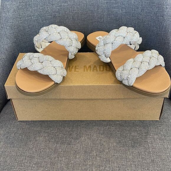 Steve Madden Dolay Shiny Sandal - new in box - Picture 8 of 8